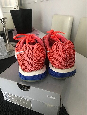 38 Beden Nike spor ayakkabı