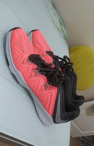 40 Beden pembe Renk Neon pembe Nike ayakkabı