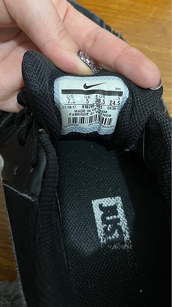 Nike yürüyüş ayakkabısı - Görsel 4