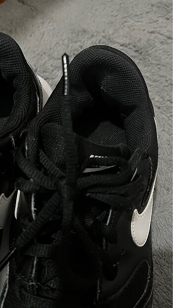 Nike yürüyüş ayakkabısı - Görsel 3