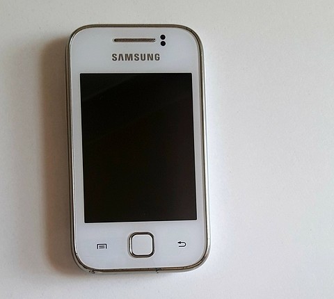 samsung galaxy young telefon