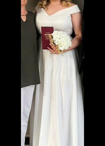 Beyaz nikah elbisesi