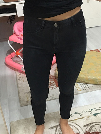 s Beden Siyah kot deforme yok