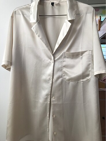 H&M Krem Saten Gömlek