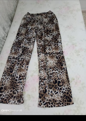 Kadın Leopar Desenli Rahat Kumaş Pantolon