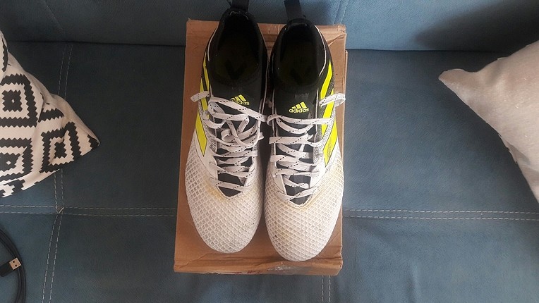 42 numara orjinal adidas krampon