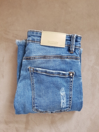 stradivarius premium quality