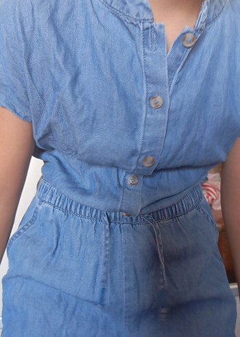 Mavi Kısa Kollu Düğmeli Kız Kot Tulum - Görsel 5