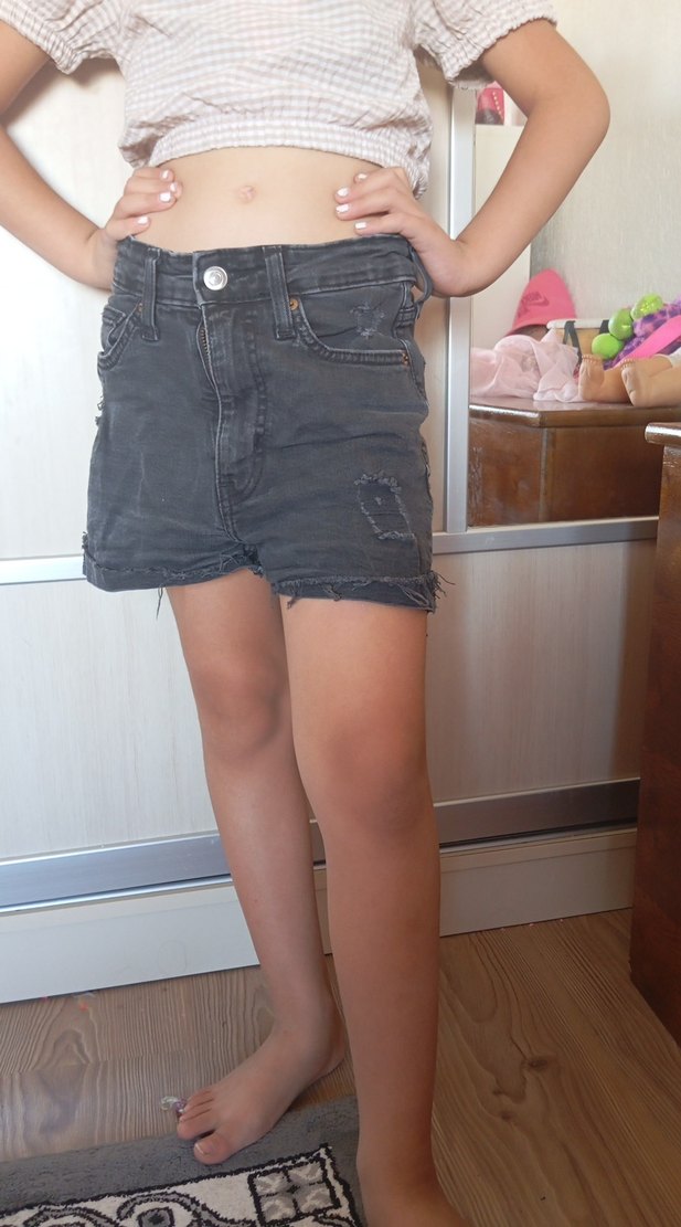 Siyah Düğmel kiz cocuk sort - Görsel 2