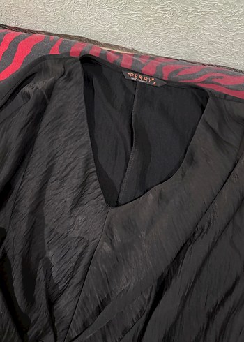 Siyah Midi V Yakalı Uzun Kollu Elbise - Görsel 8