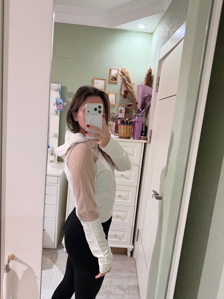 Beyaz Yüksek Yakalı Kadın Sweatshirt - Görsel 4