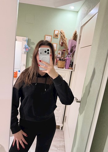 Şeffaf Detaylı Siyah Kadın Sweatshirt - Görsel 2