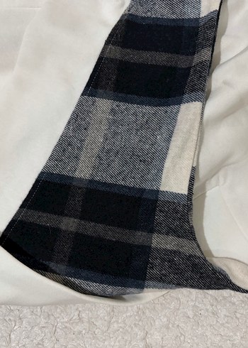 Beyaz Ekoseli Kadın Sweatshirt - Görsel 7