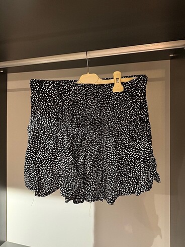 m Beden siyah Renk Short Etek