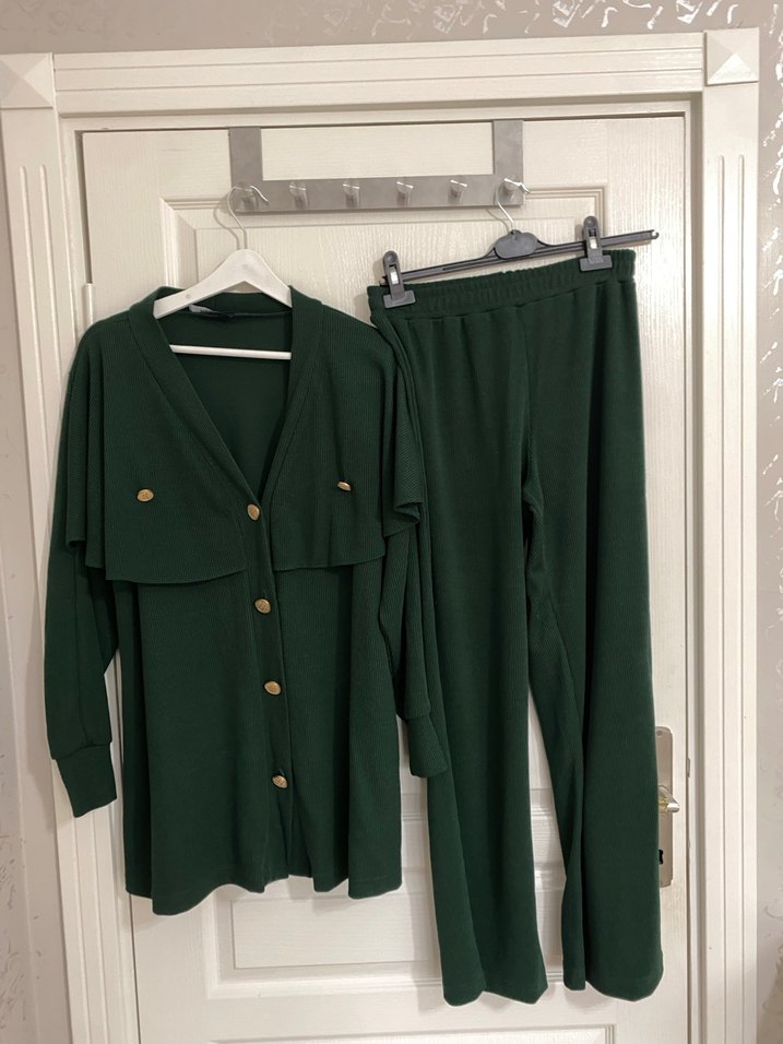 Kemerli Triko Kadın Takım - Görsel 4