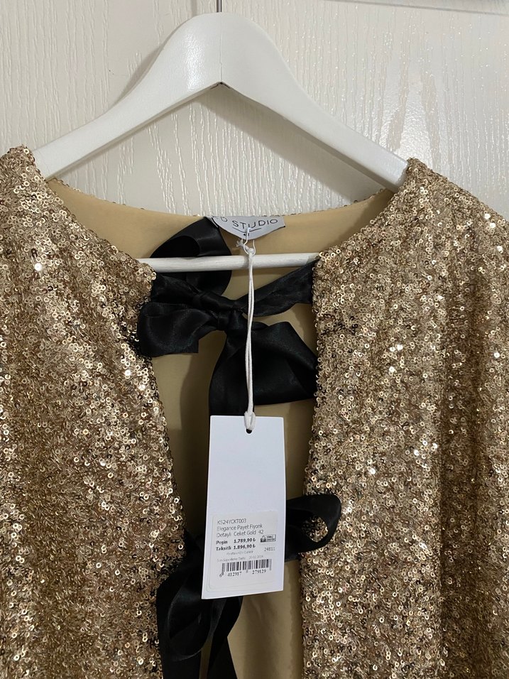 Kadın parlak pullu ceket - Görsel 4