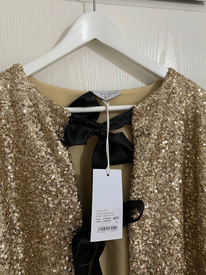 Kadın parlak pullu ceket - Görsel 5