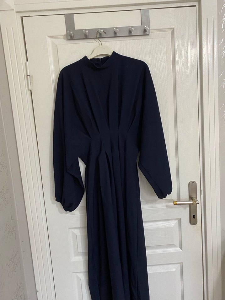 Kadın Lacivert Uzun Drapeli Elbise tesettür - Görsel 3