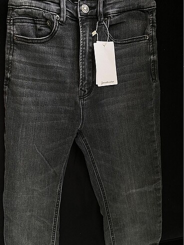 38 Beden gri Renk Stradivarius sıfır jean