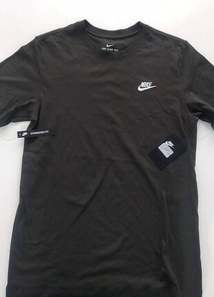 Nike Haki T-Shirt 