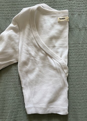 Pull and Bear Kadın Beyaz V Yaka Düğmeli Triko
