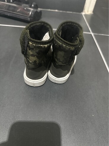 22 Beden Unisex çocuk çizme