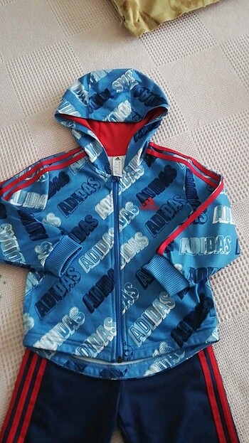 Adidas Adidas 18 24 ay erkek çocuk eşofman takımı