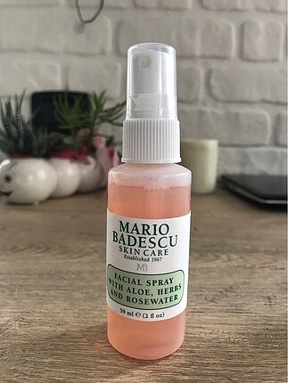 Mario Badescu yüz spreyi