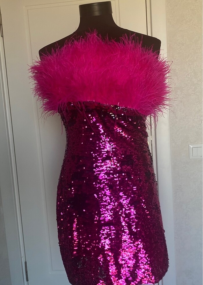 Pembe Gece Elbisesi - Görsel 4