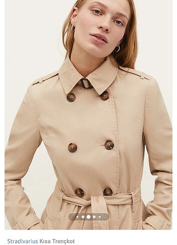 Stradivarius trençkot 