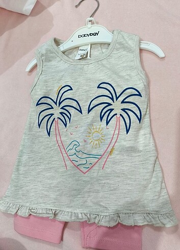 HelloBaby Kız bebek alt üst takım 1 yasa kadar uyumludur