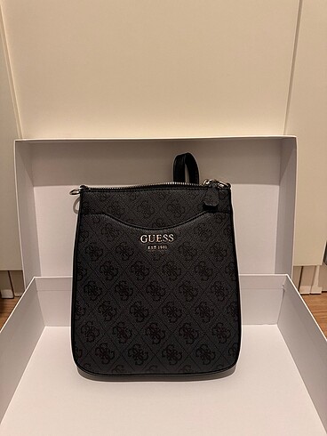 Guess Çanta