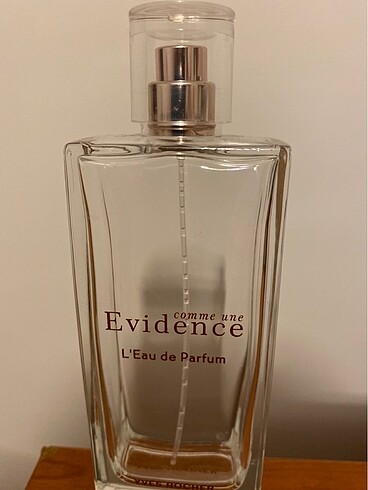 Yves Rocher evidence parfüm şişesi