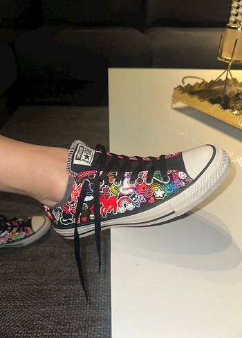 39 Beden çeşitli Renk Converse Özel Seri Ayakkabı
