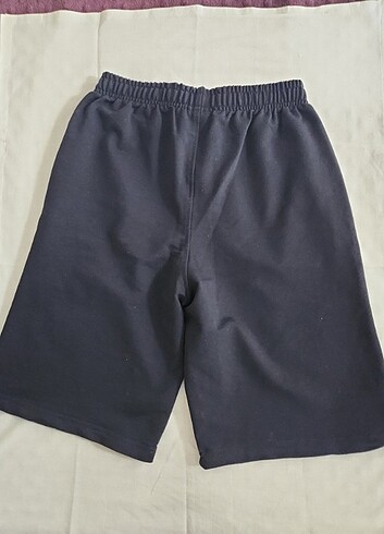 Lisansli şort - Görsel 3