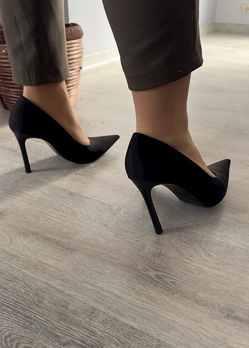 Siyah Minimalist Stiletto Topuklu Kadın Ayakkabı - Görsel 3