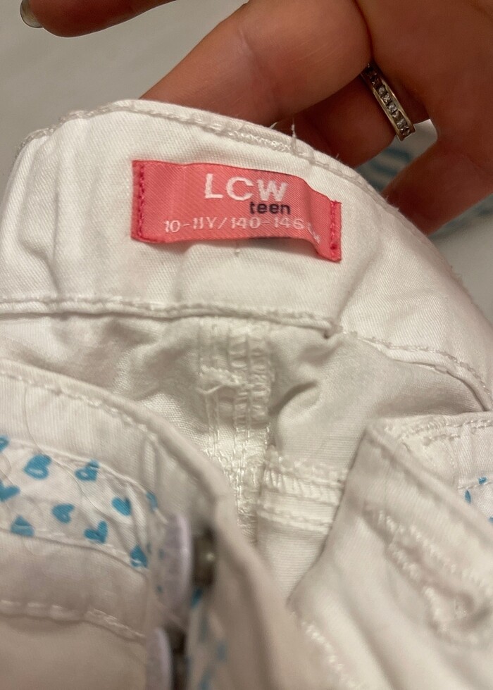 10 yaş 140 cm beyaz kapri alt üst - Görsel 2