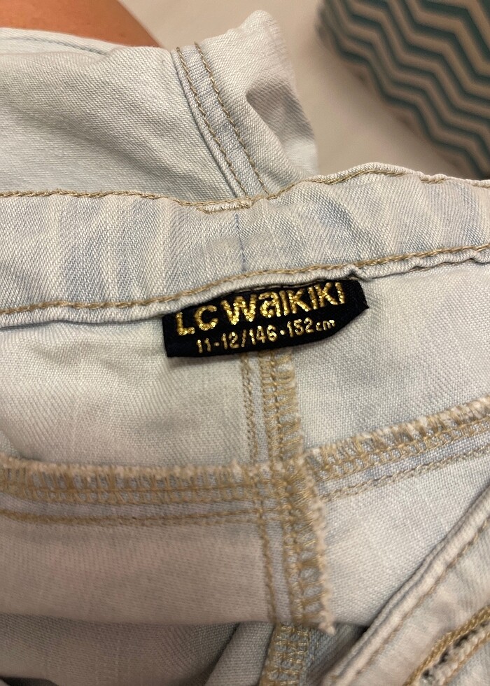 11-12 yaş kapri ve Polo yaka tişört - Görsel 4