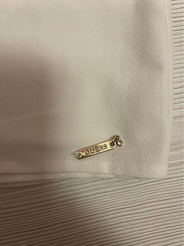Guess Şort etek guess kız çocuk10 yaş