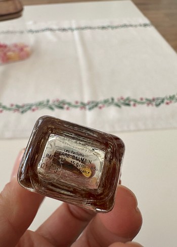 Balmain Ivoire Kadın Parfümü - Görsel 2