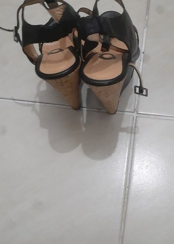 Siyah Platform Topuklu Kadın Ayakkabısı - Görsel 2