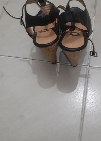 Siyah Platform Topuklu Kadın Ayakkabısı - Görsel 3