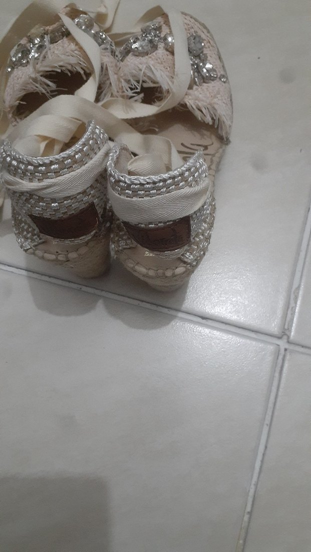 İnci İşlemeli Bej Dolgu Topuklu Espadril - Görsel 2