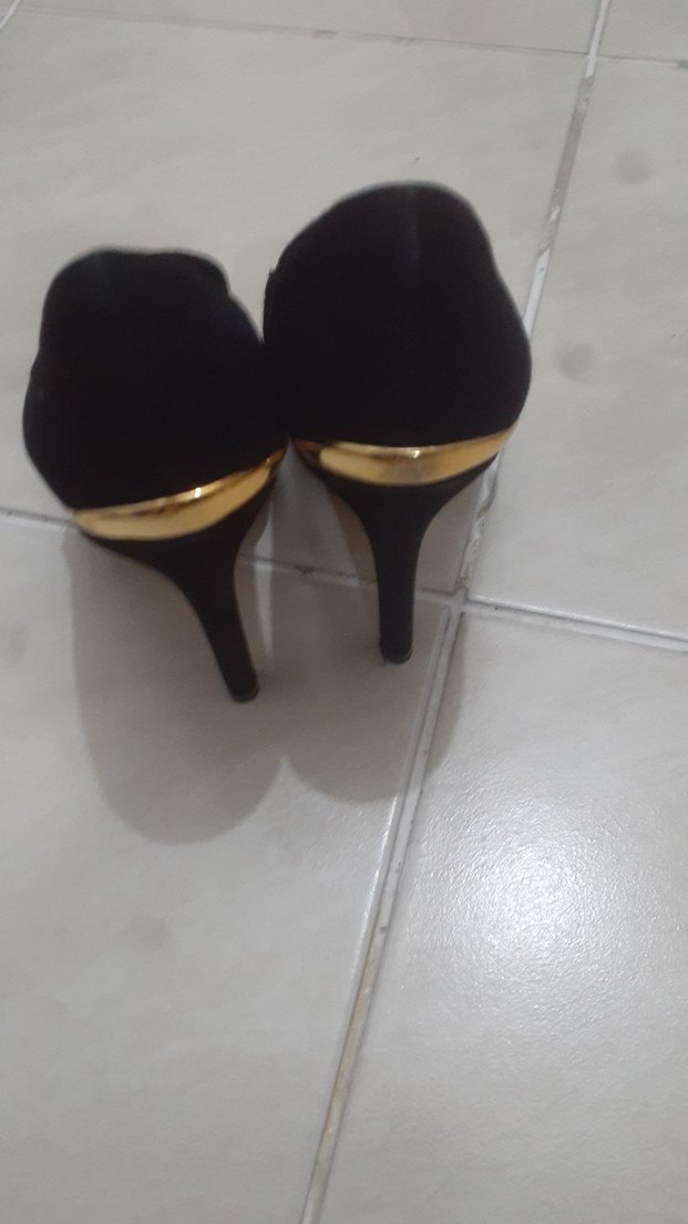 Klasik Siyah Tokalı Stiletto - Görsel 2