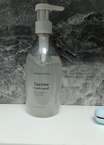 Aromatica Tea Tree Calming Gel