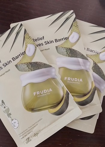 Frudia Cilt Bariyeri Rahatlatıcı Maske