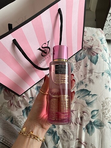 Victoria s Secret Vücut spreyi