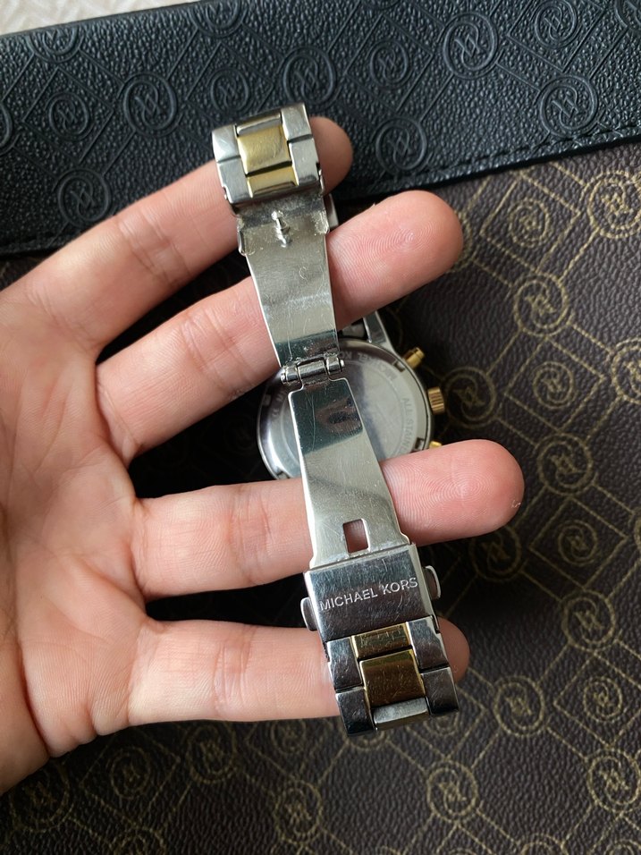 Altın ve Gri Kadın Kol Saati - Görsel 5