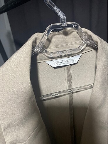 l Beden Stradivarius Blazer
