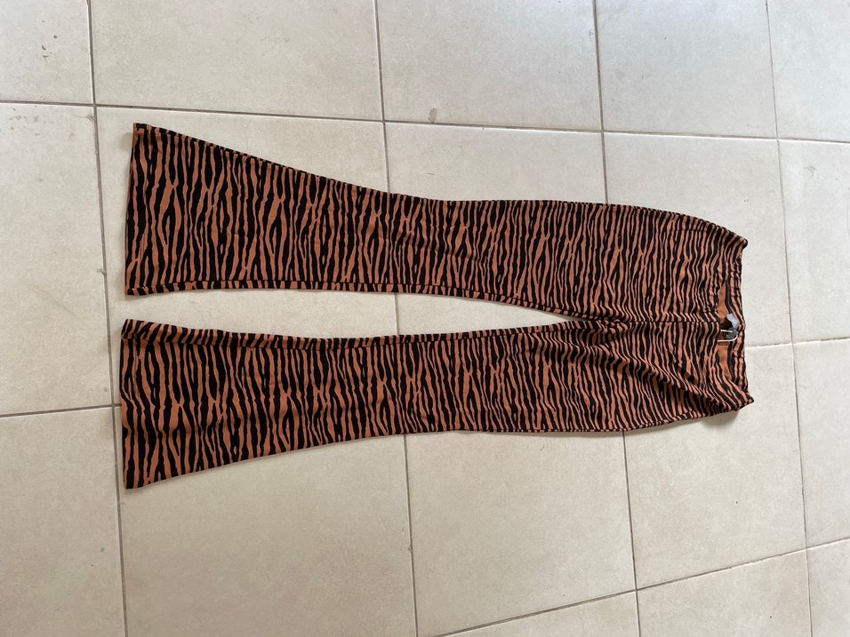 Kadın Kahverengi Zebra Desenli Pilili İspanyol Paça Pantolon - Görsel 2